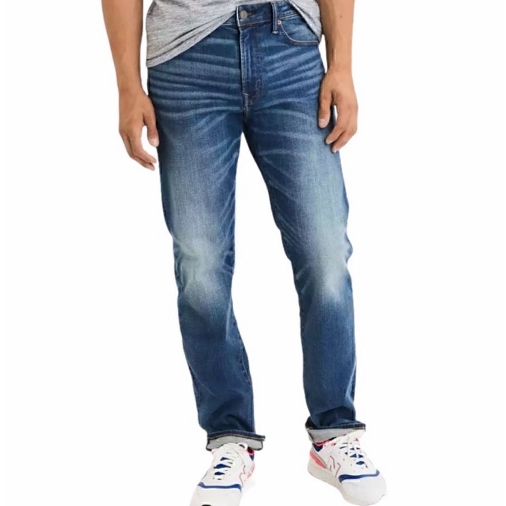 NWOT AEO Original Straight Jeans Sz 28 X 32